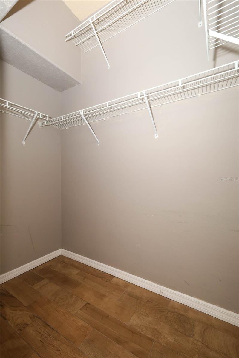 1730 Tealbriar Ave Property Photo 17