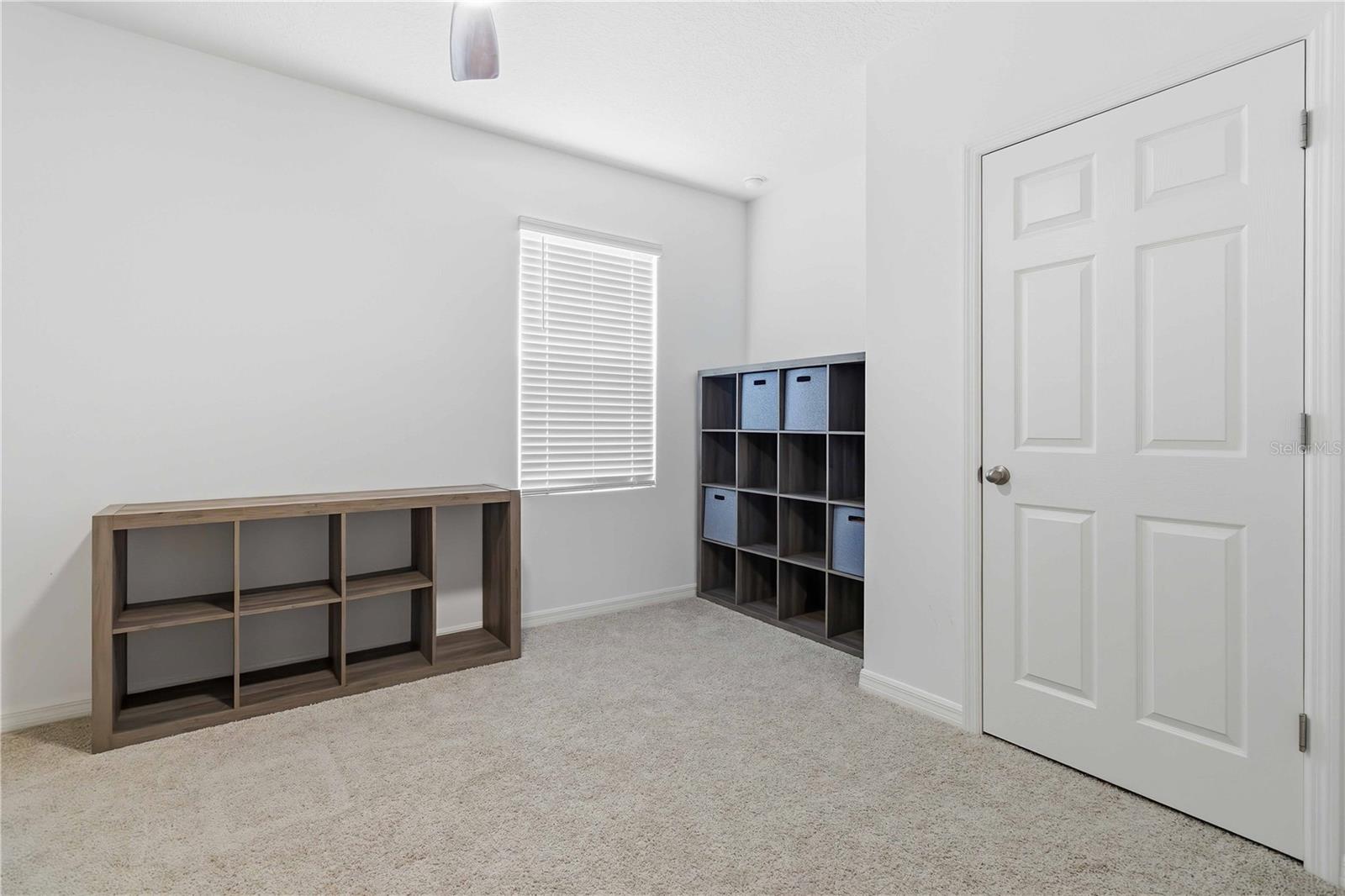 1156 Valley View Ave Property Photo 6
