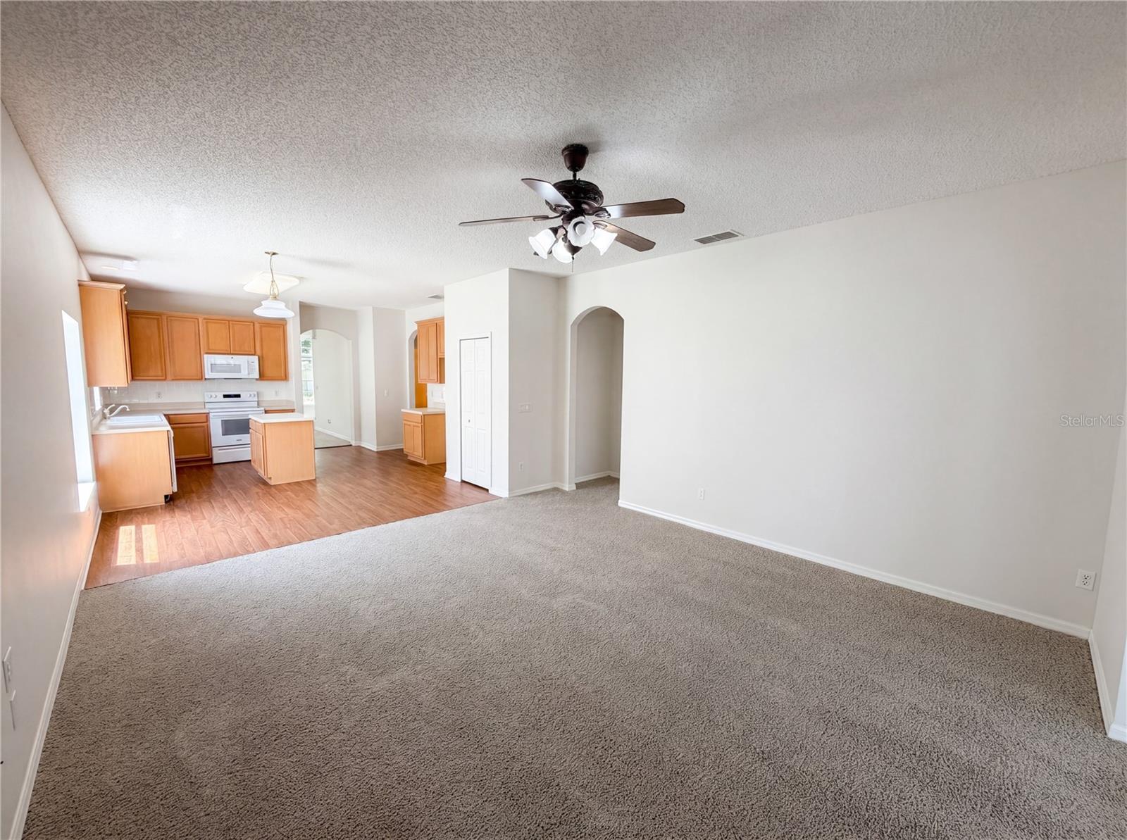 6202 Lightner Dr Property Photo 5