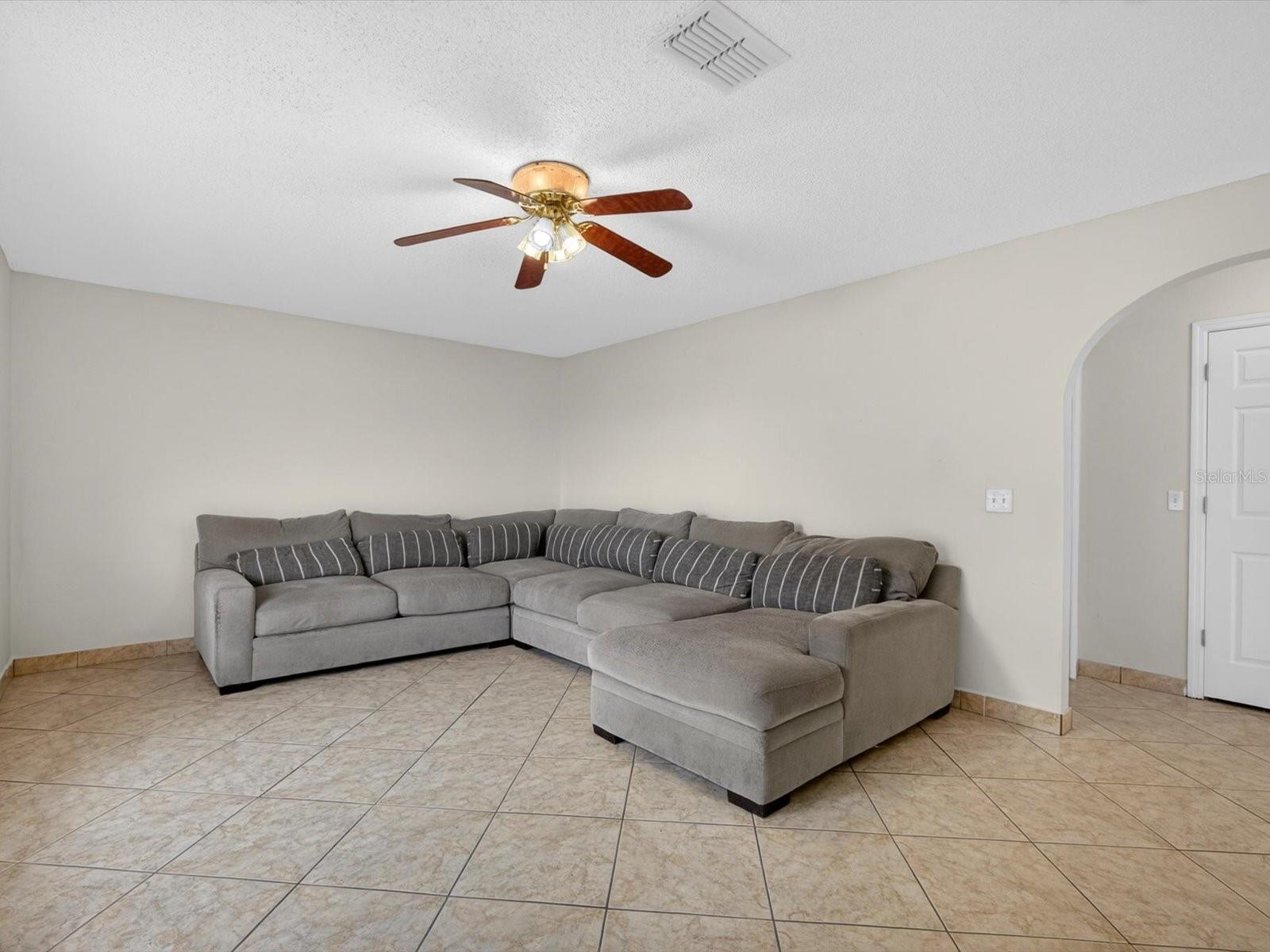 1614 Herring Ln Property Photo 20