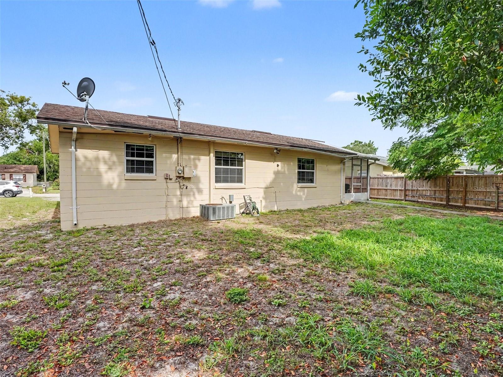 1609 Maureen Ave Property Photo 23