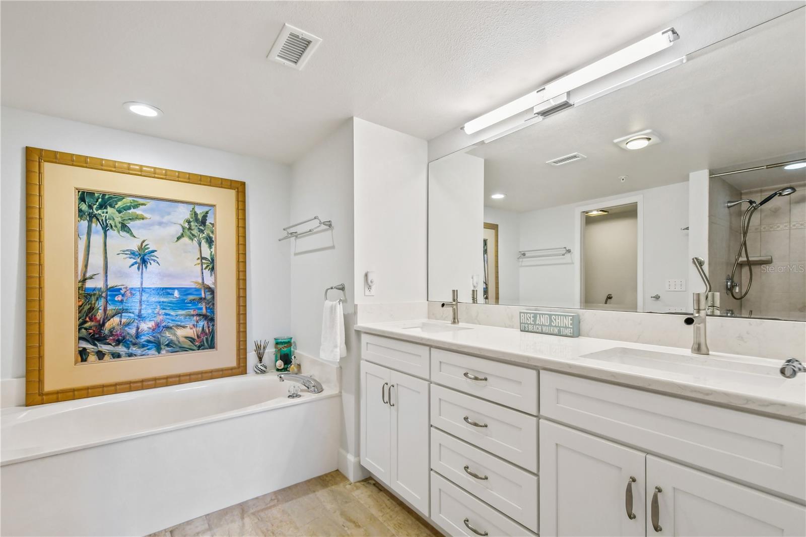 8700 Ridgewood Ave #b204 Property Photo 12