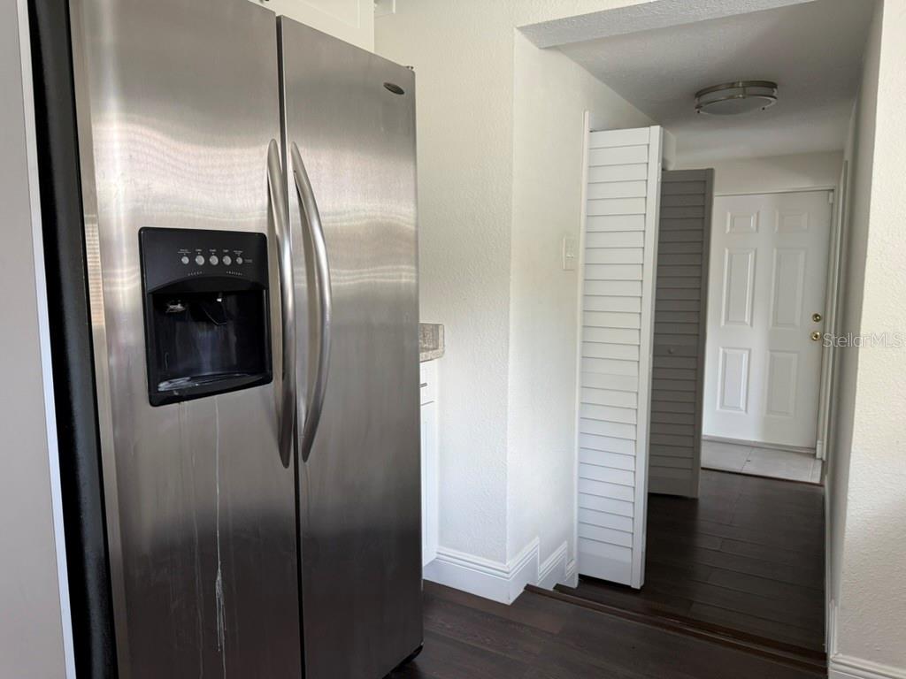 1512 W Kirby St Property Photo 12