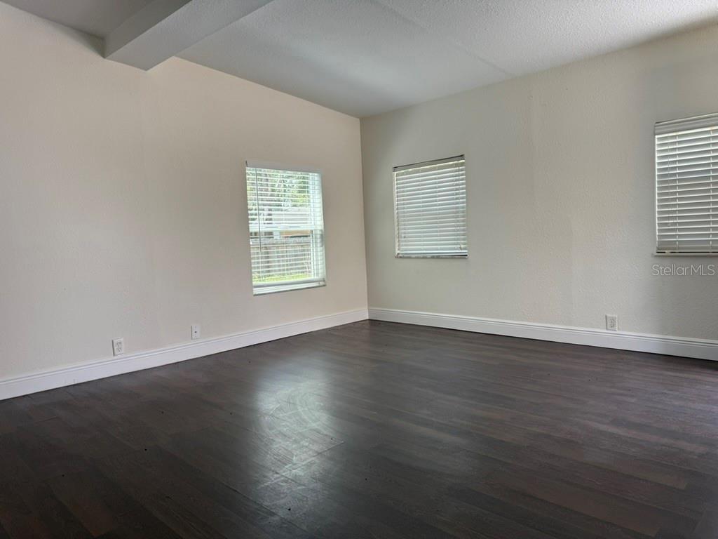 1512 W Kirby St Property Photo 16