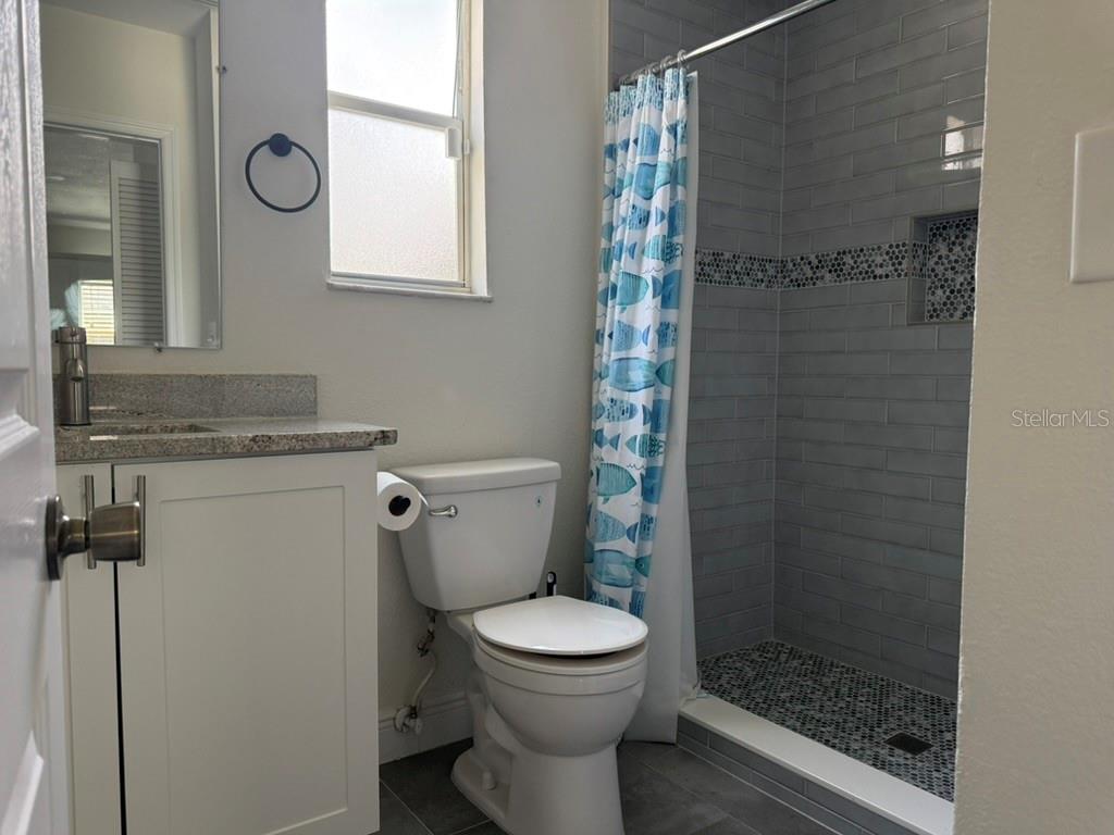 1512 W Kirby St Property Photo 22
