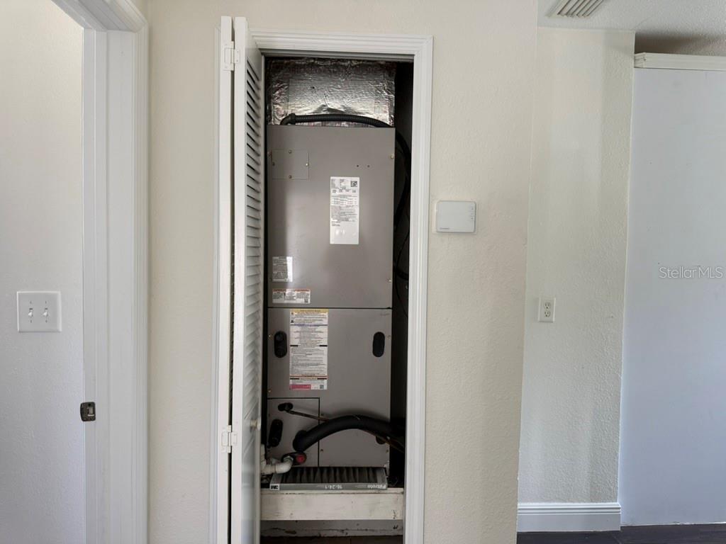 1512 W Kirby St Property Photo 25