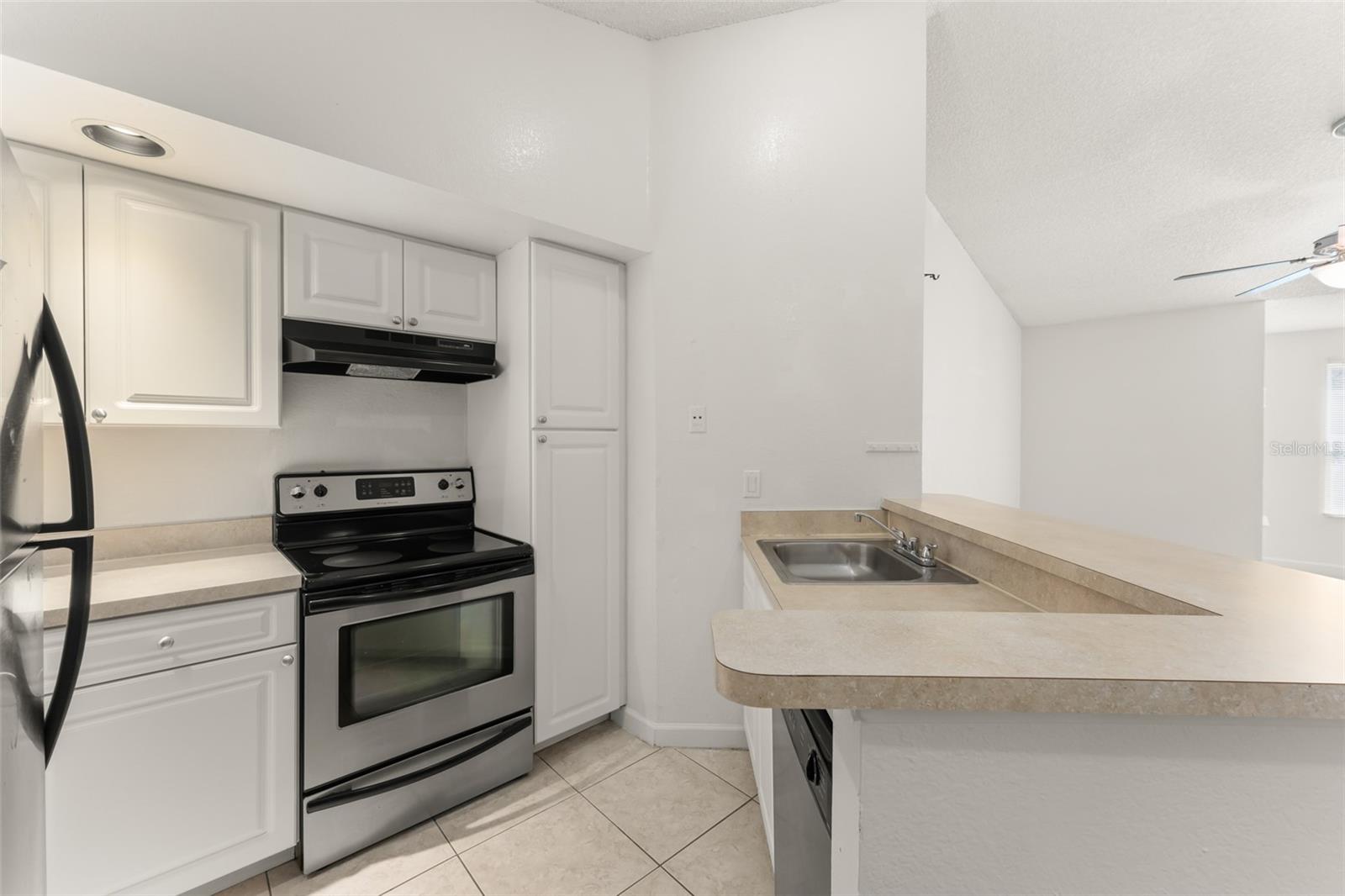 4532 Commander Dr #2133 Property Photo 13