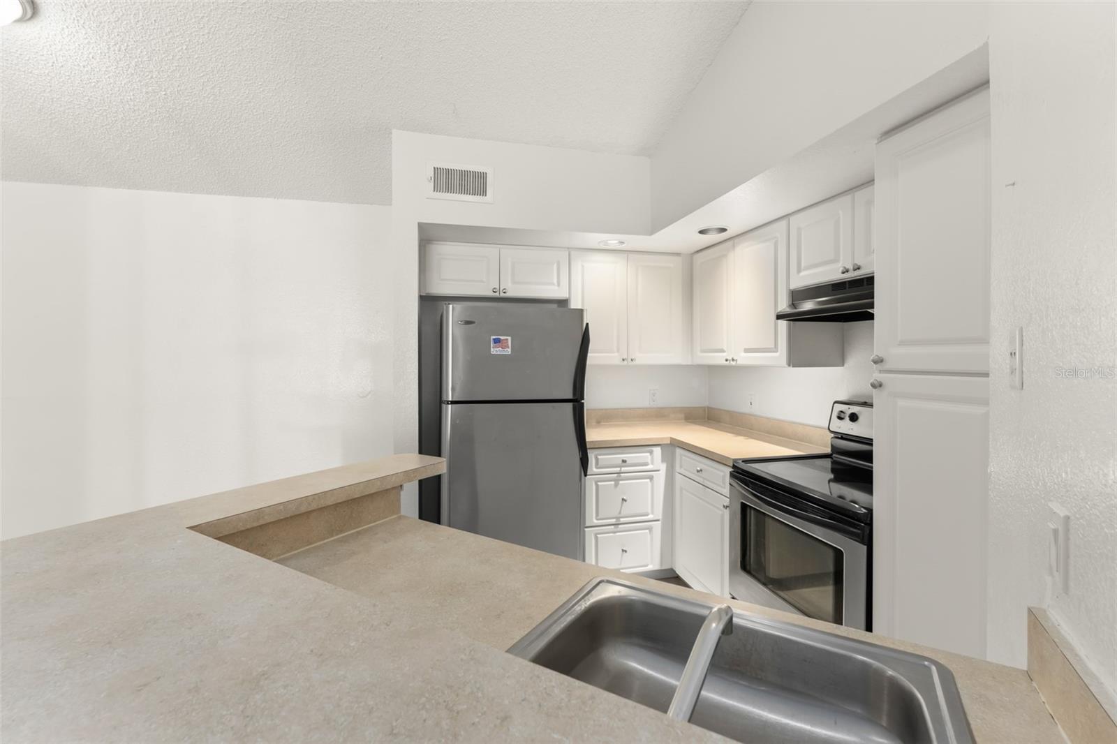 4532 Commander Dr #2133 Property Photo 15