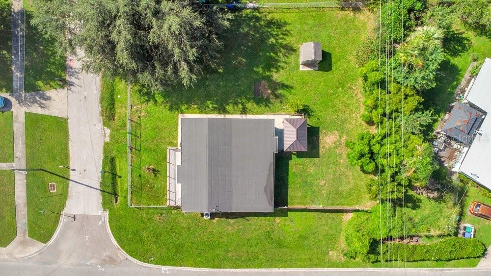 334 Mandrake St Property Photo 18