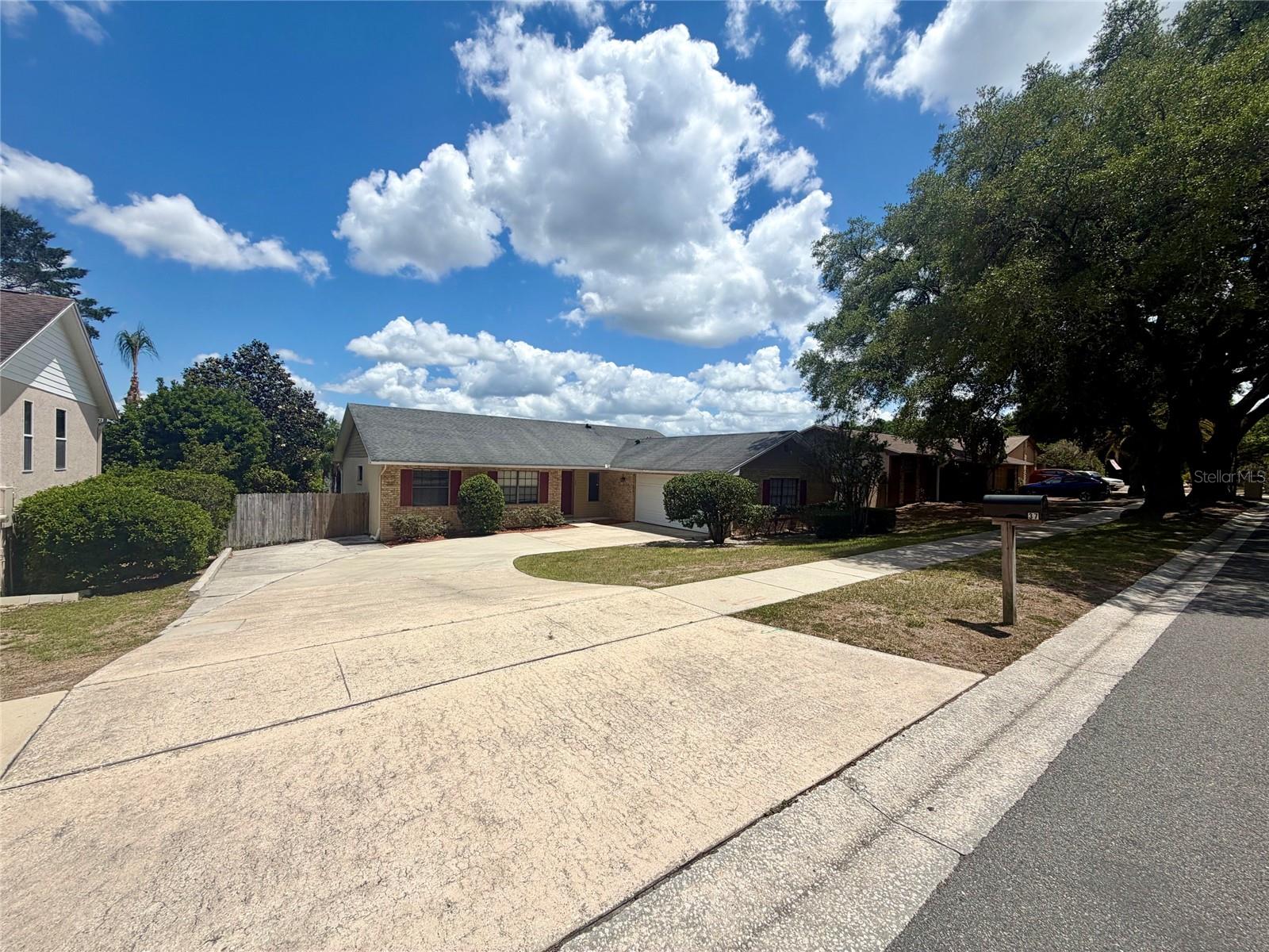 37 Hollow Branch Rd Property Photo 1