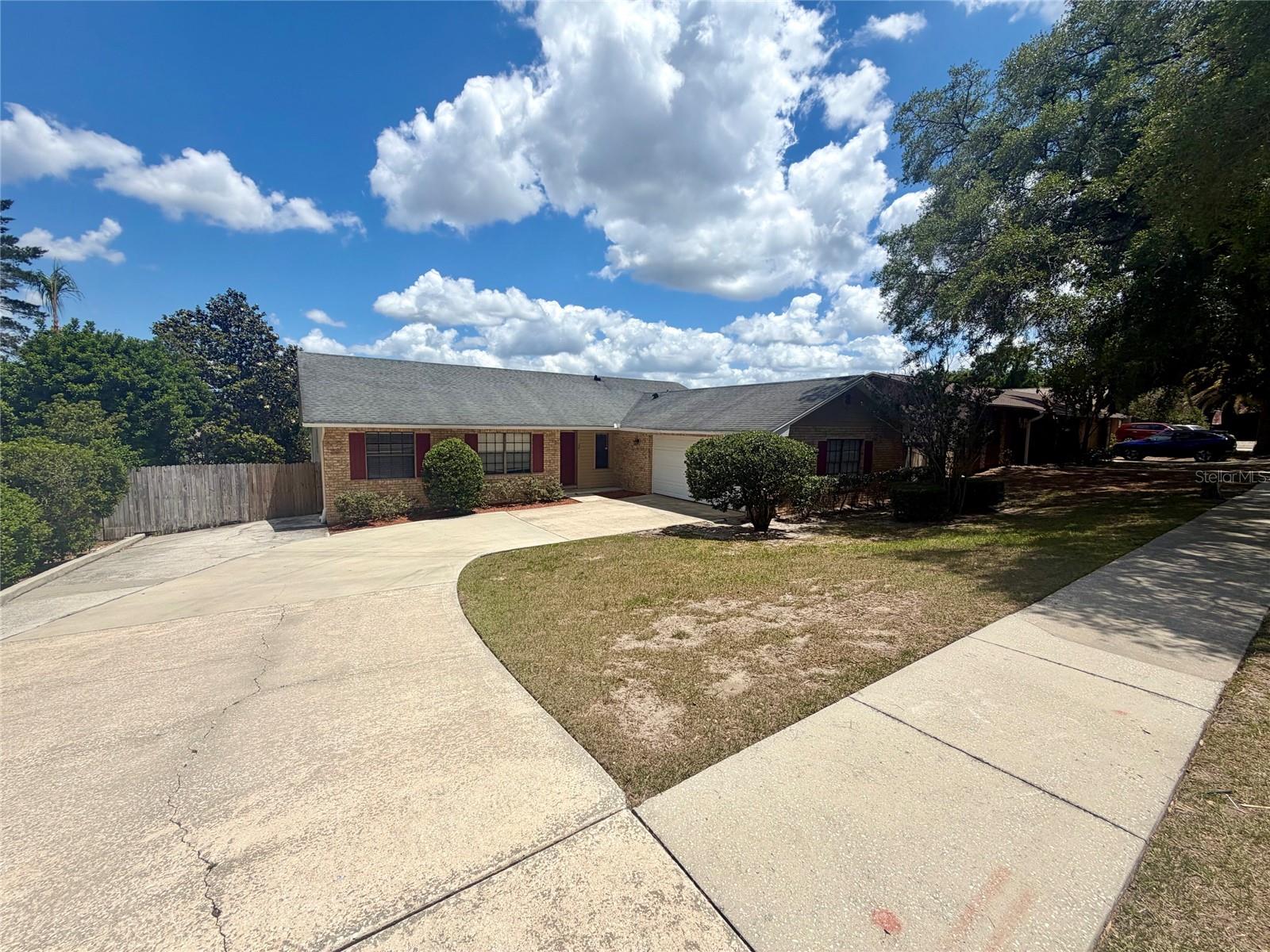 37 Hollow Branch Rd Property Photo 3
