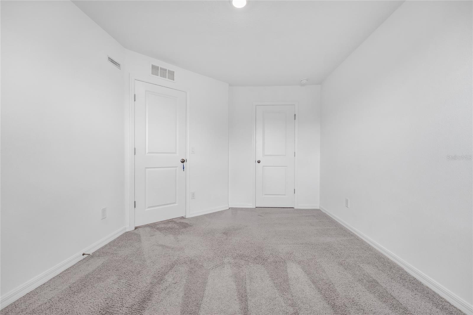 763 Longboat Dr Property Photo 28