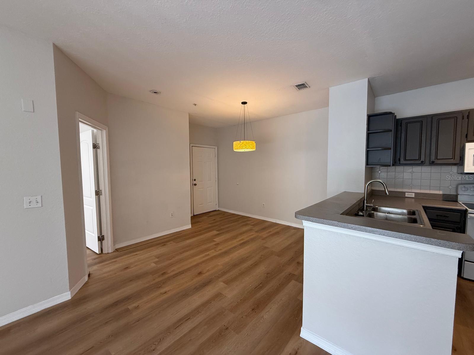 2537 Maitland Crossing Way #12-201 Property Photo 4
