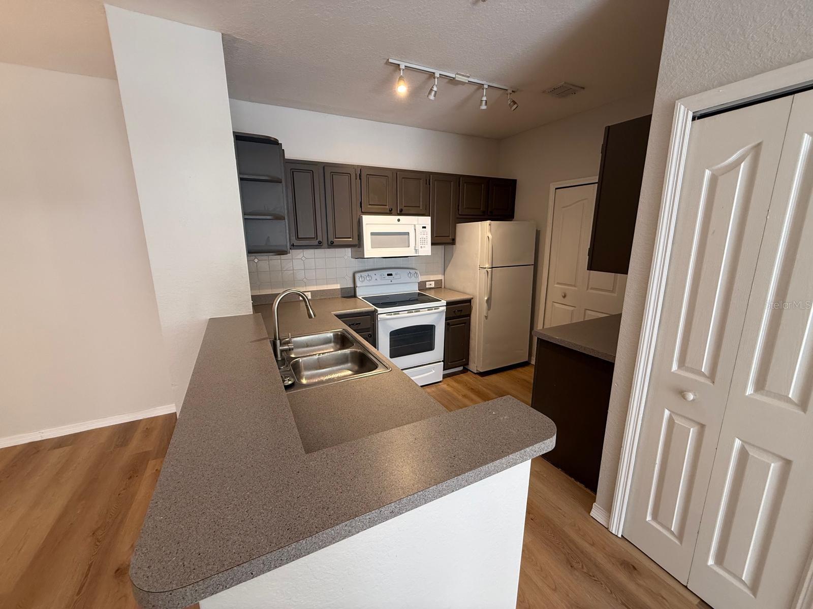 2537 Maitland Crossing Way #12-201 Property Photo 6