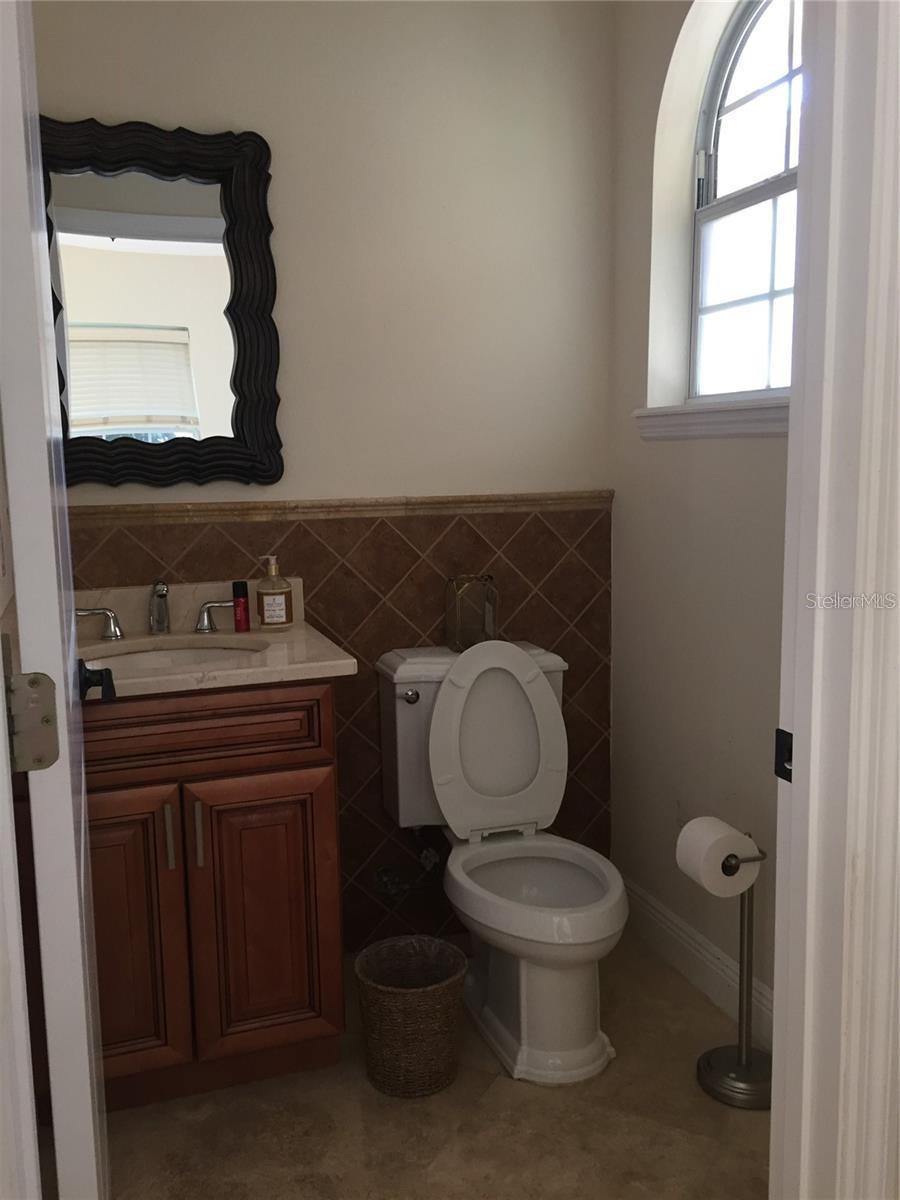 1415 Harmon Ave Property Photo 7