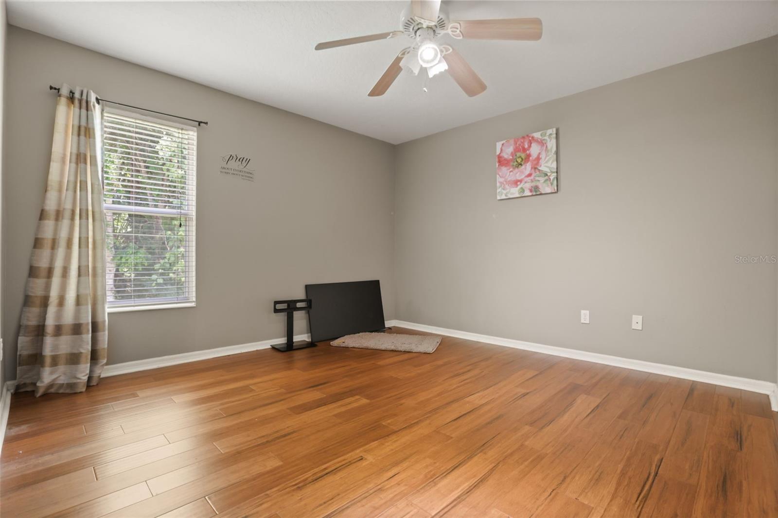 268 Tavestock Loop Property Photo 30
