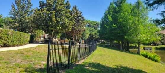 268 Tavestock Loop Property Photo 45