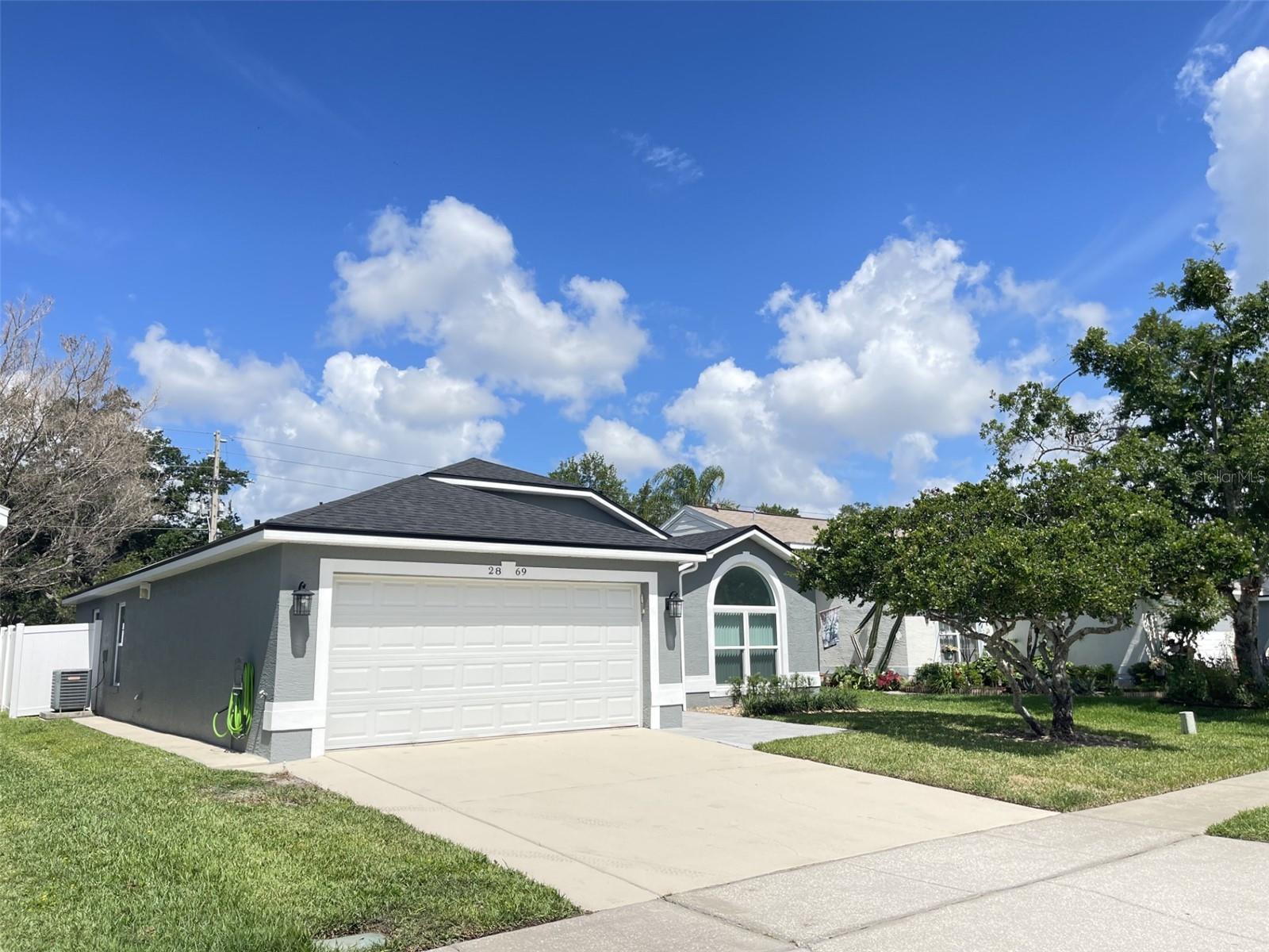 2869 FALLING TREE CIR