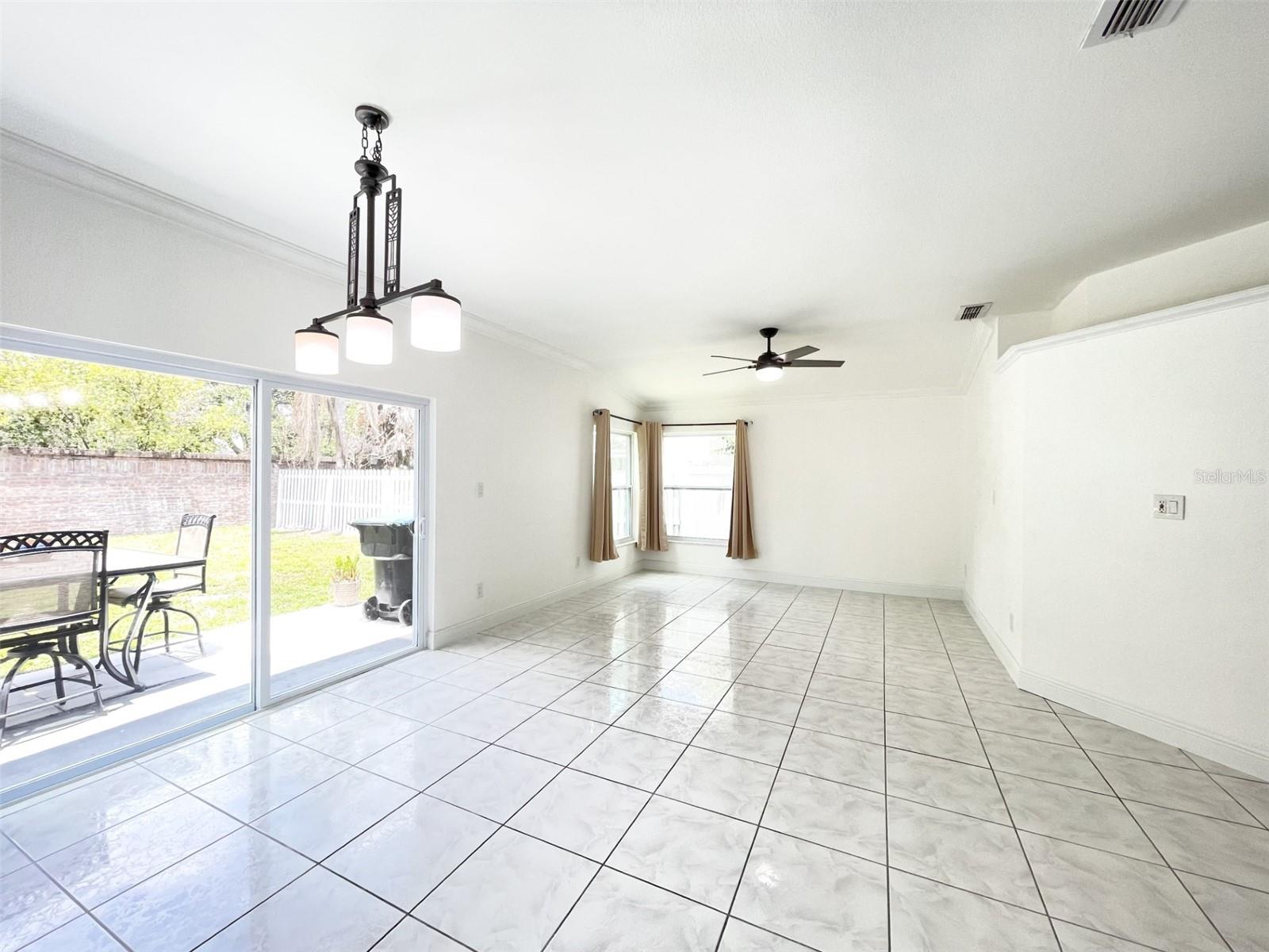 2869 Falling Tree Cir Property Photo 7