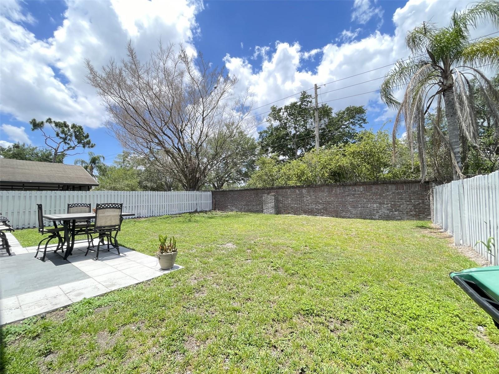 2869 Falling Tree Cir Property Photo 24