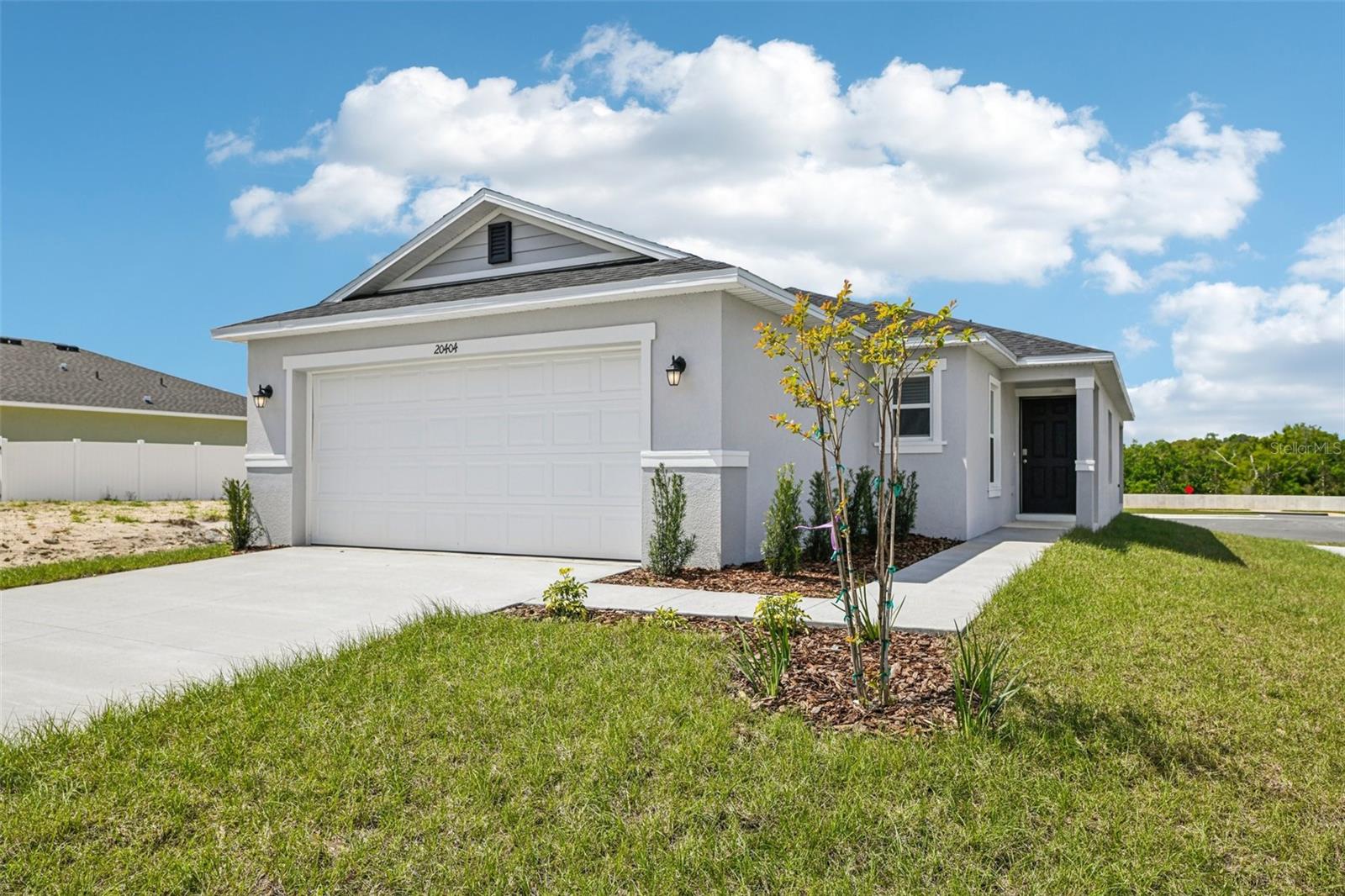 20404 Lavender Bloom Loop Property Photo 1