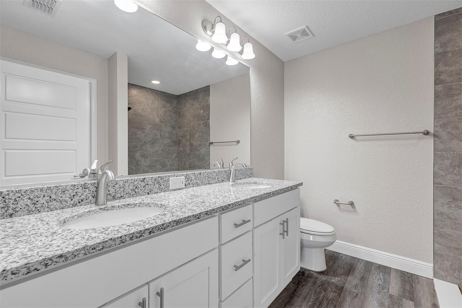 17 Cedar Tree Run Property Photo 22
