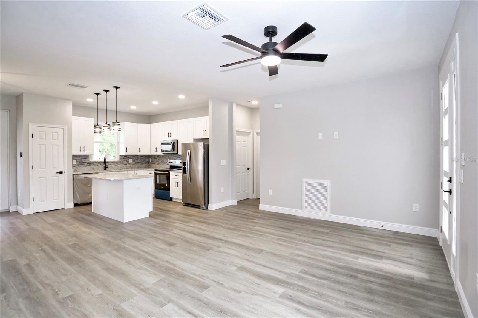 4510 Boabadilla Ave Property Photo 4