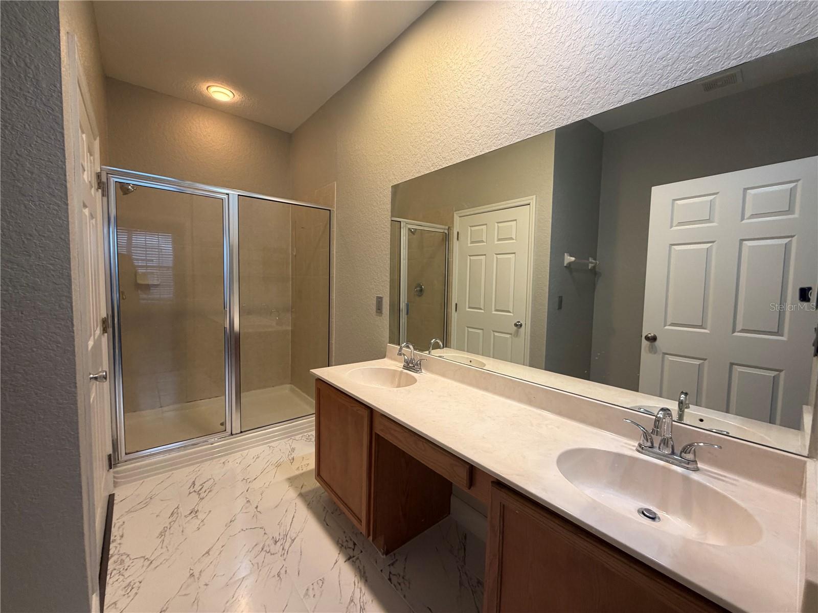 3001 Laurel Run Ln #104 Property Photo 19