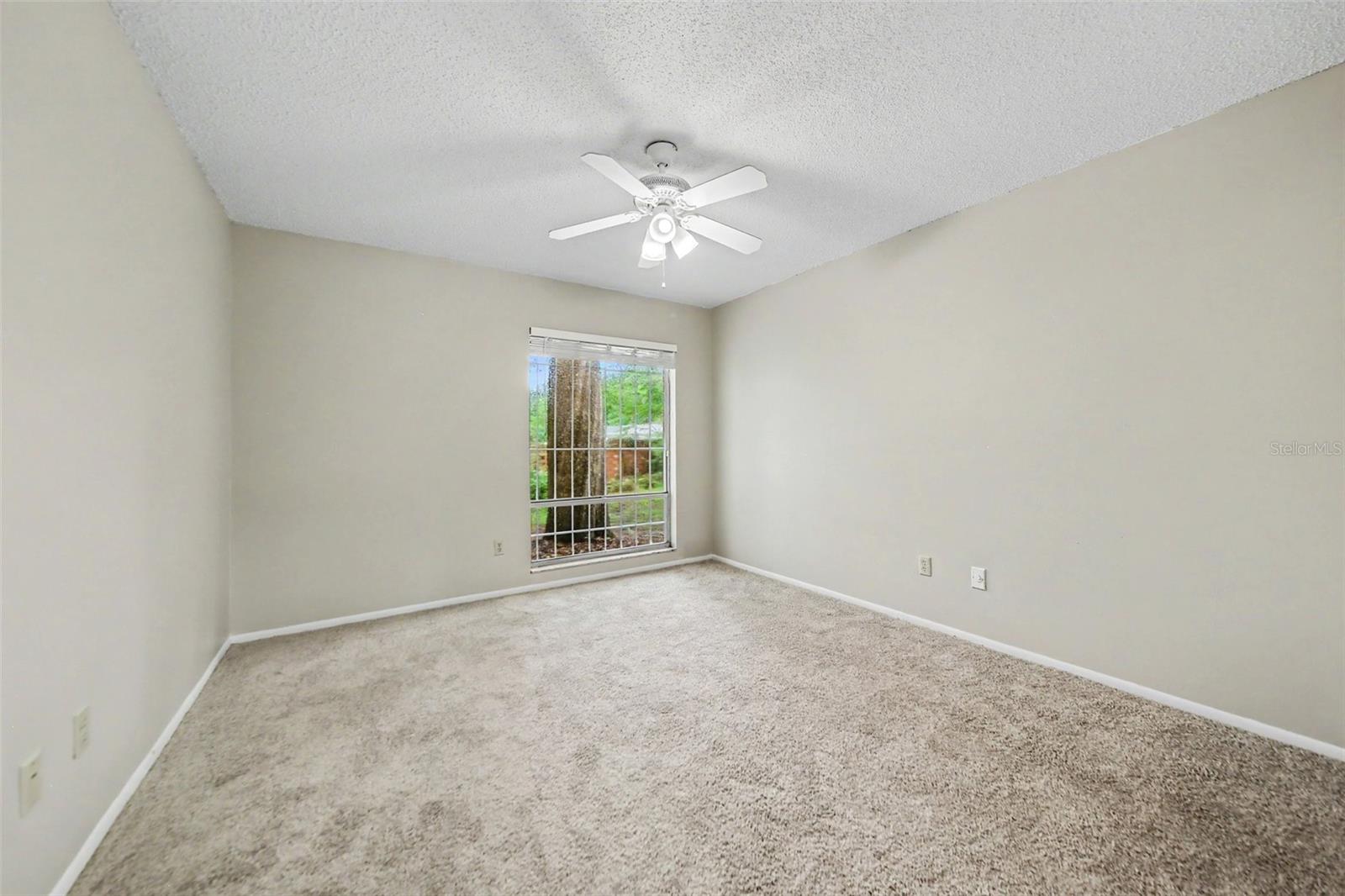 871 Beach Breeze Dr Property Photo 11