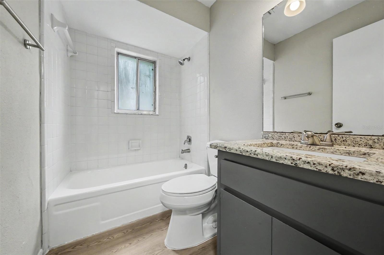 871 Beach Breeze Dr Property Photo 12