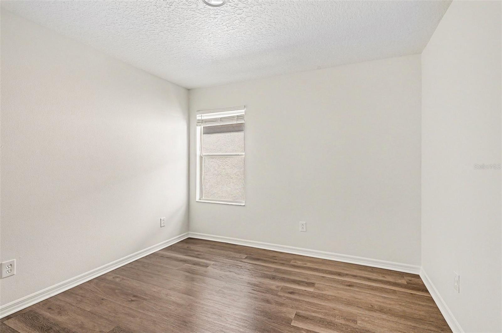 13450 Sunkiss Loop Property Photo 6