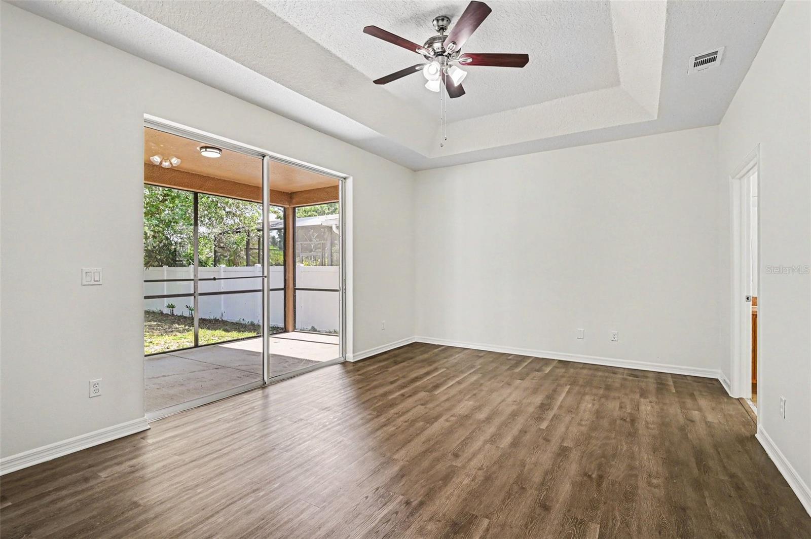 13450 Sunkiss Loop Property Photo 11