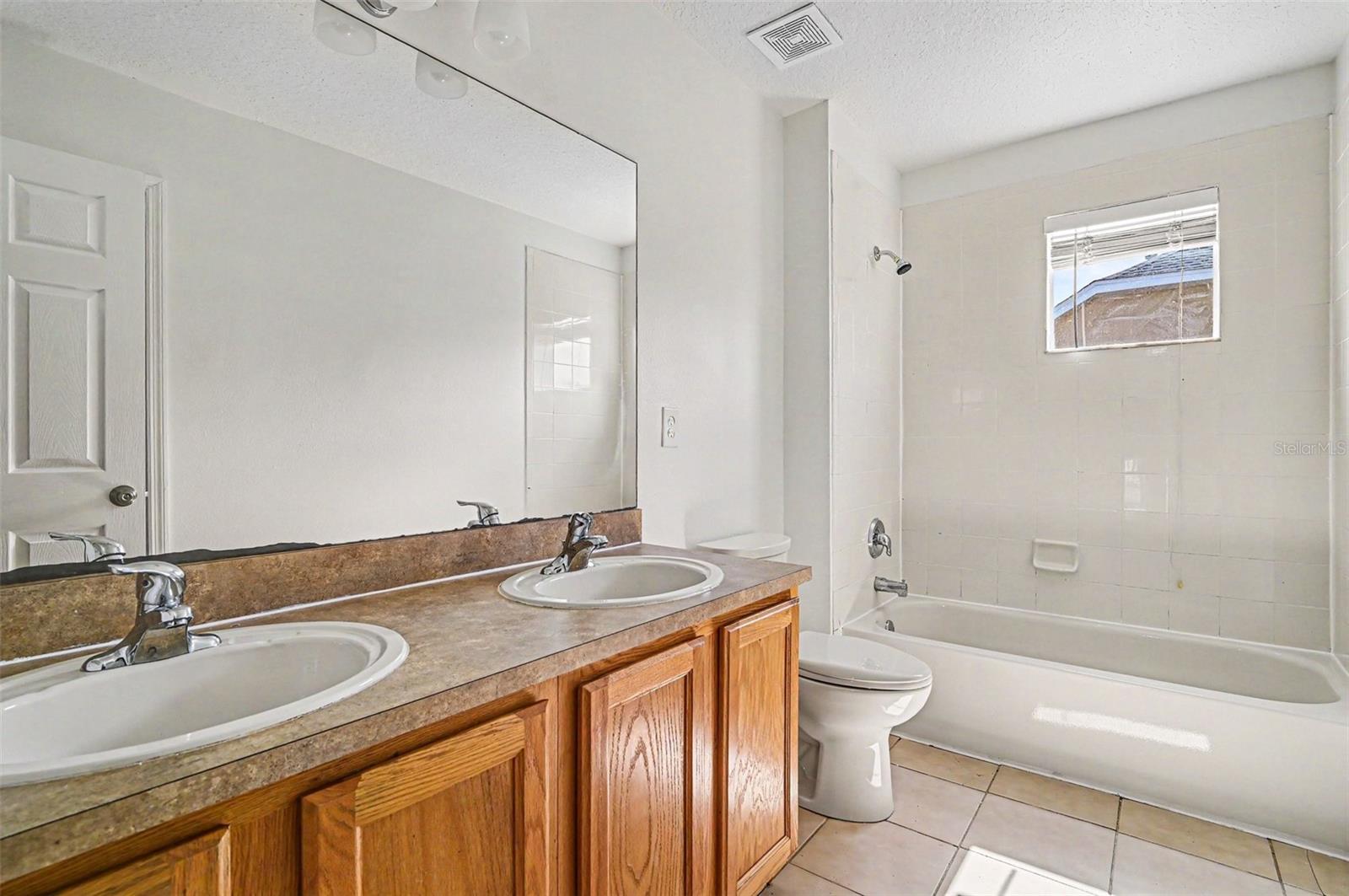 13450 Sunkiss Loop Property Photo 14