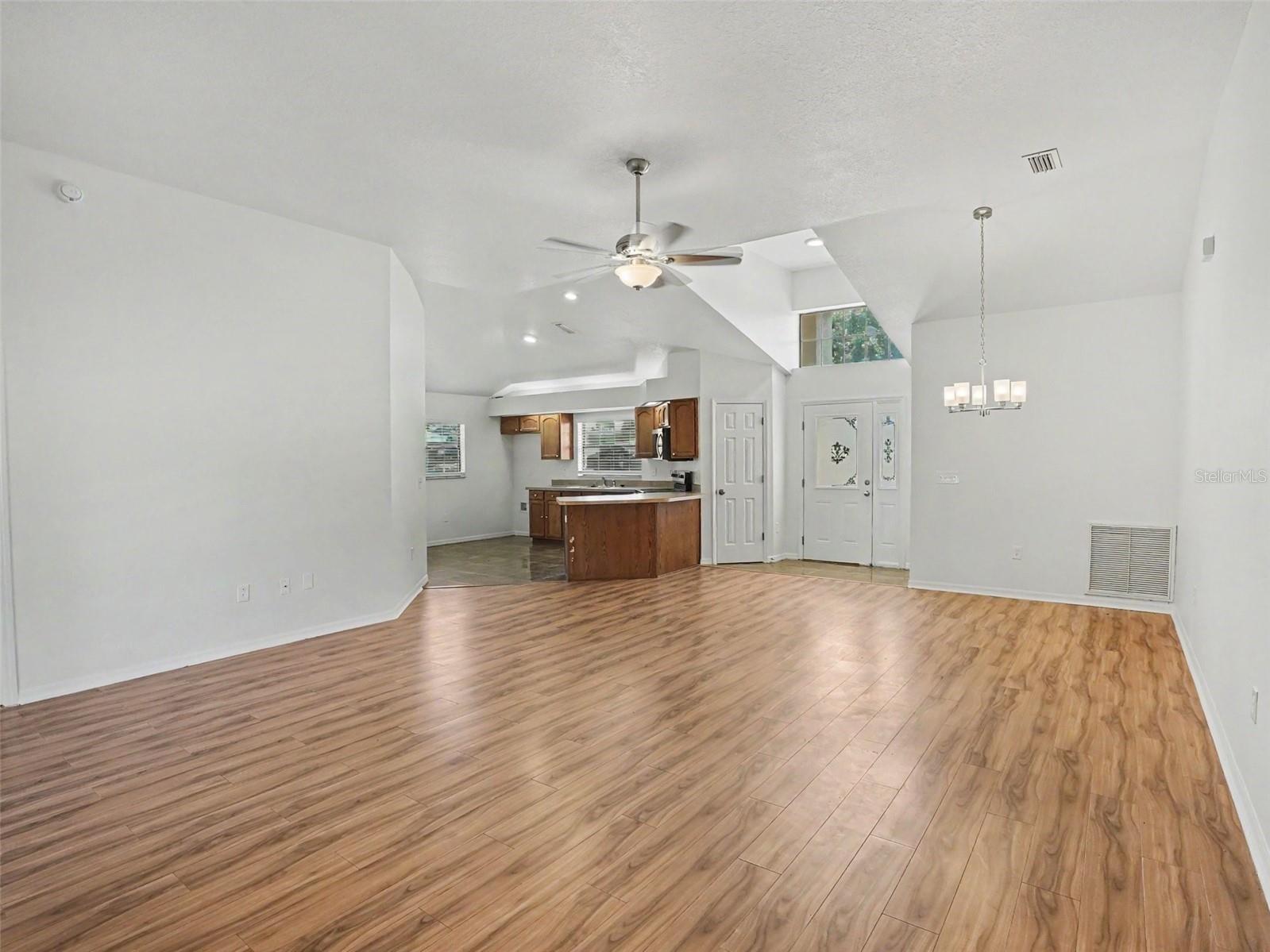 4750 Abaco Dr Property Photo 6