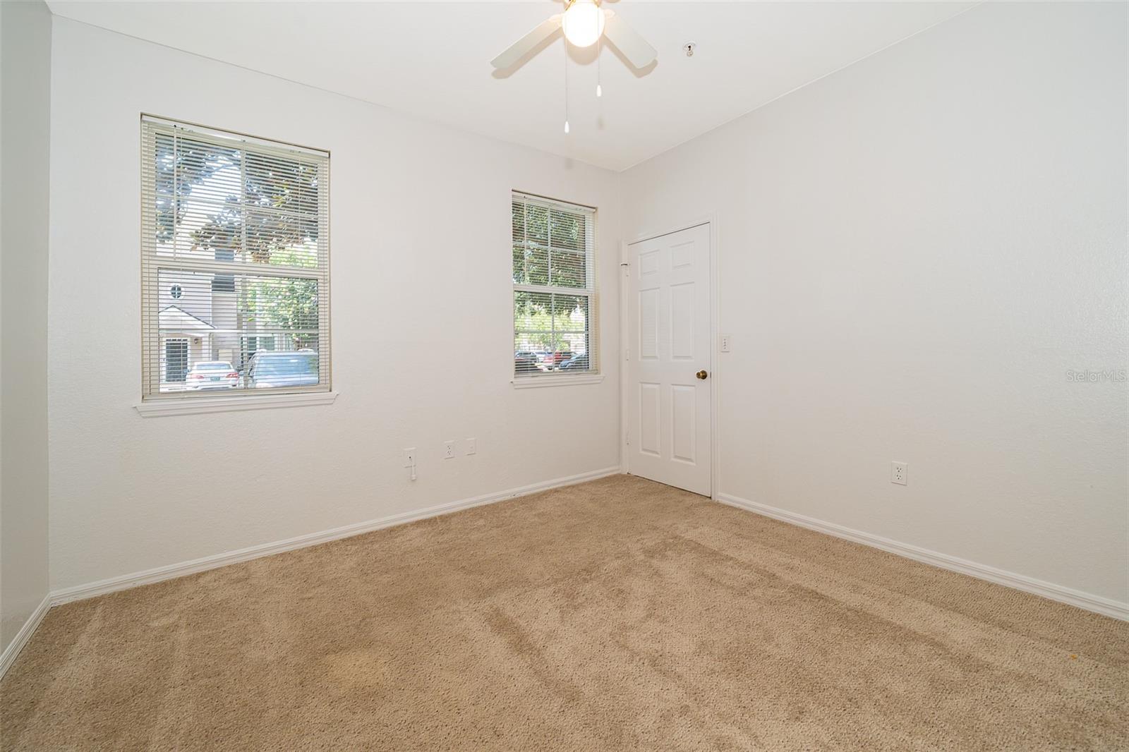 6663 Queens Borough Ave #101 Property Photo 11
