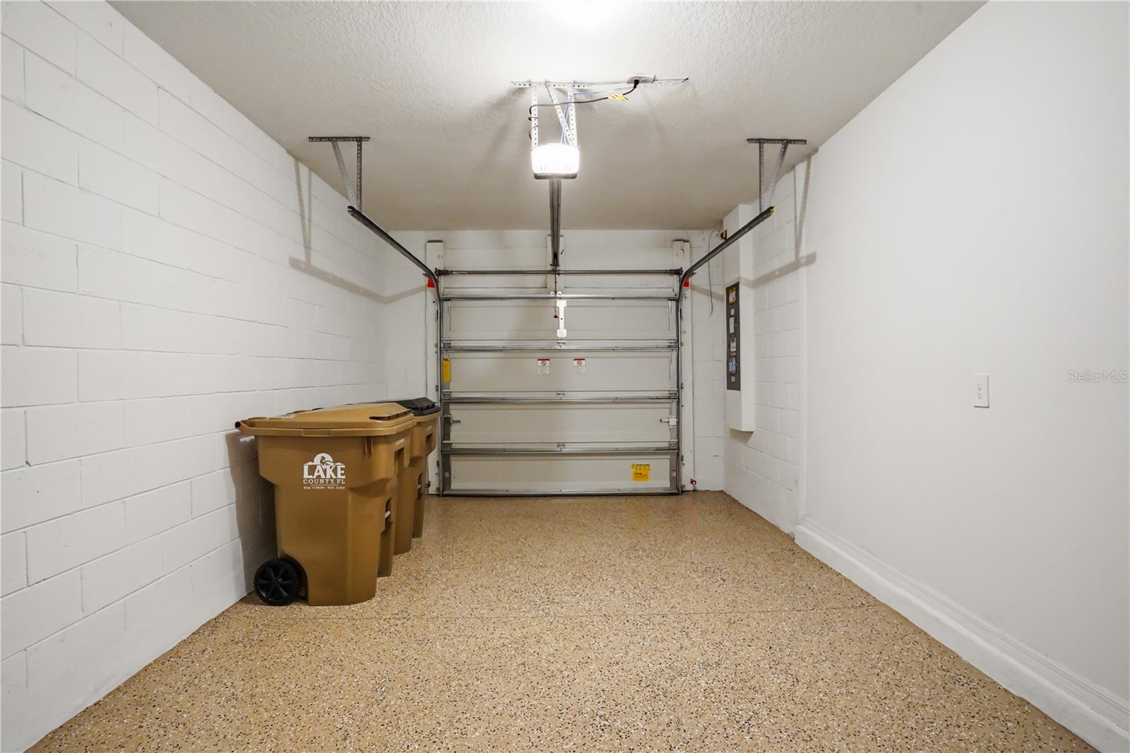 16368 Happy Eagle Dr Property Photo 24