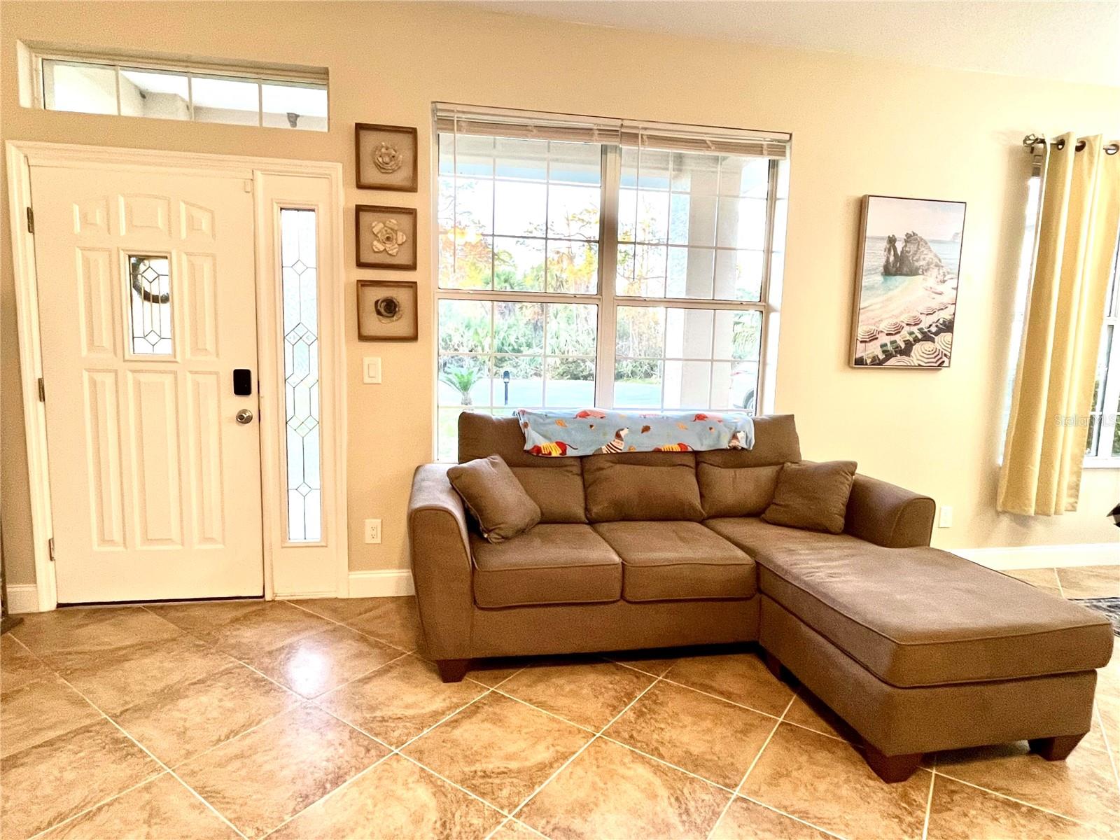 14 Squash Blossom Ct Property Photo 4
