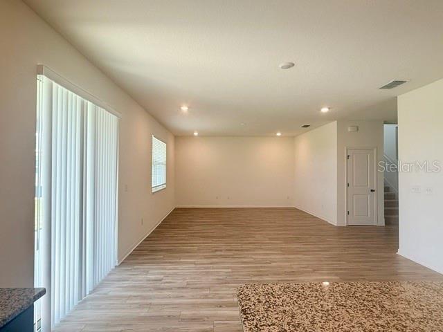 9544 Sandy Bluffs Cir Property Photo 6