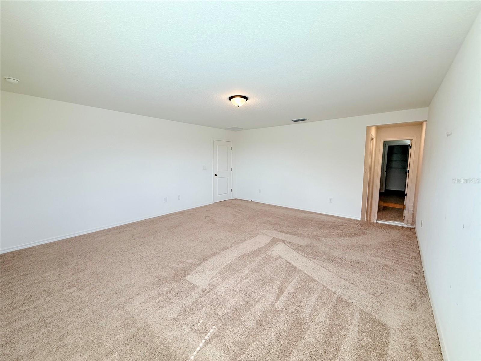 9544 Sandy Bluffs Cir Property Photo 16