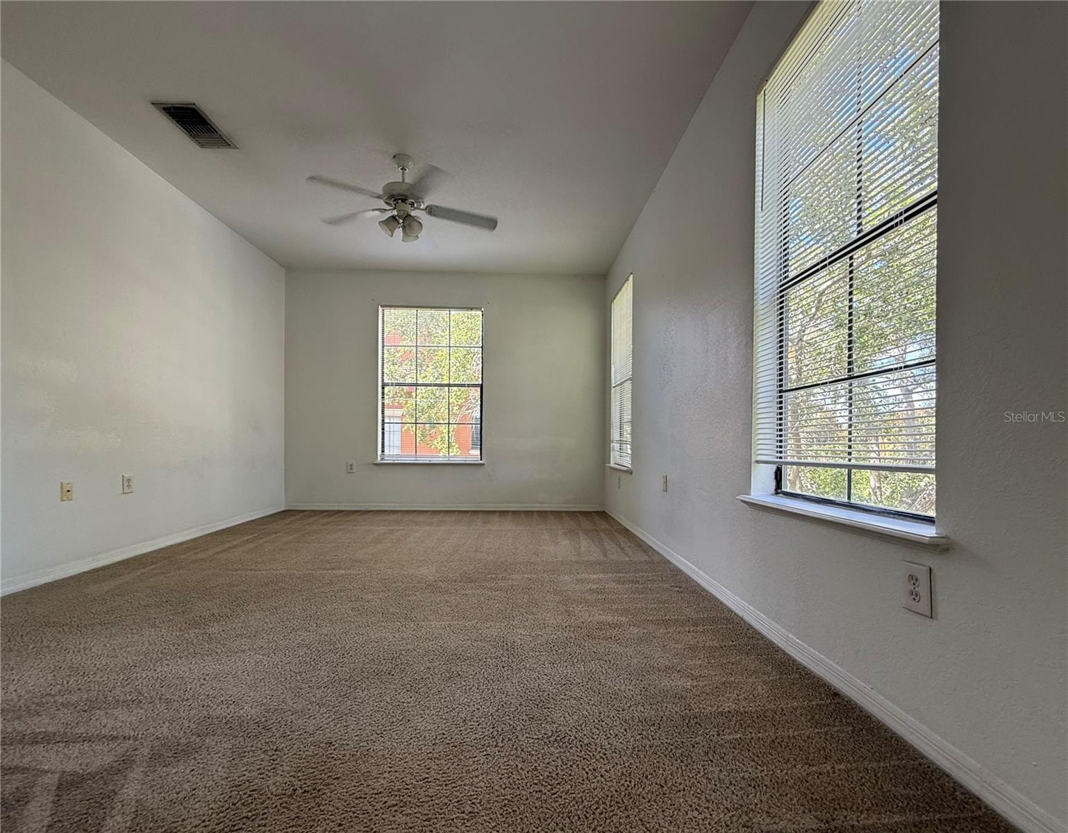 6121 Metrowest Blvd #101 Property Photo 11