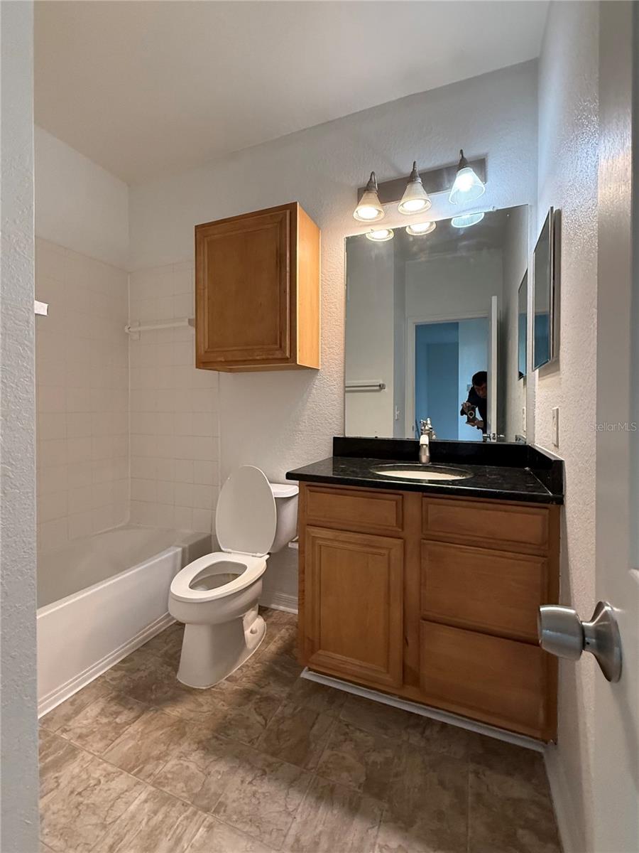 6121 Metrowest Blvd #101 Property Photo 17