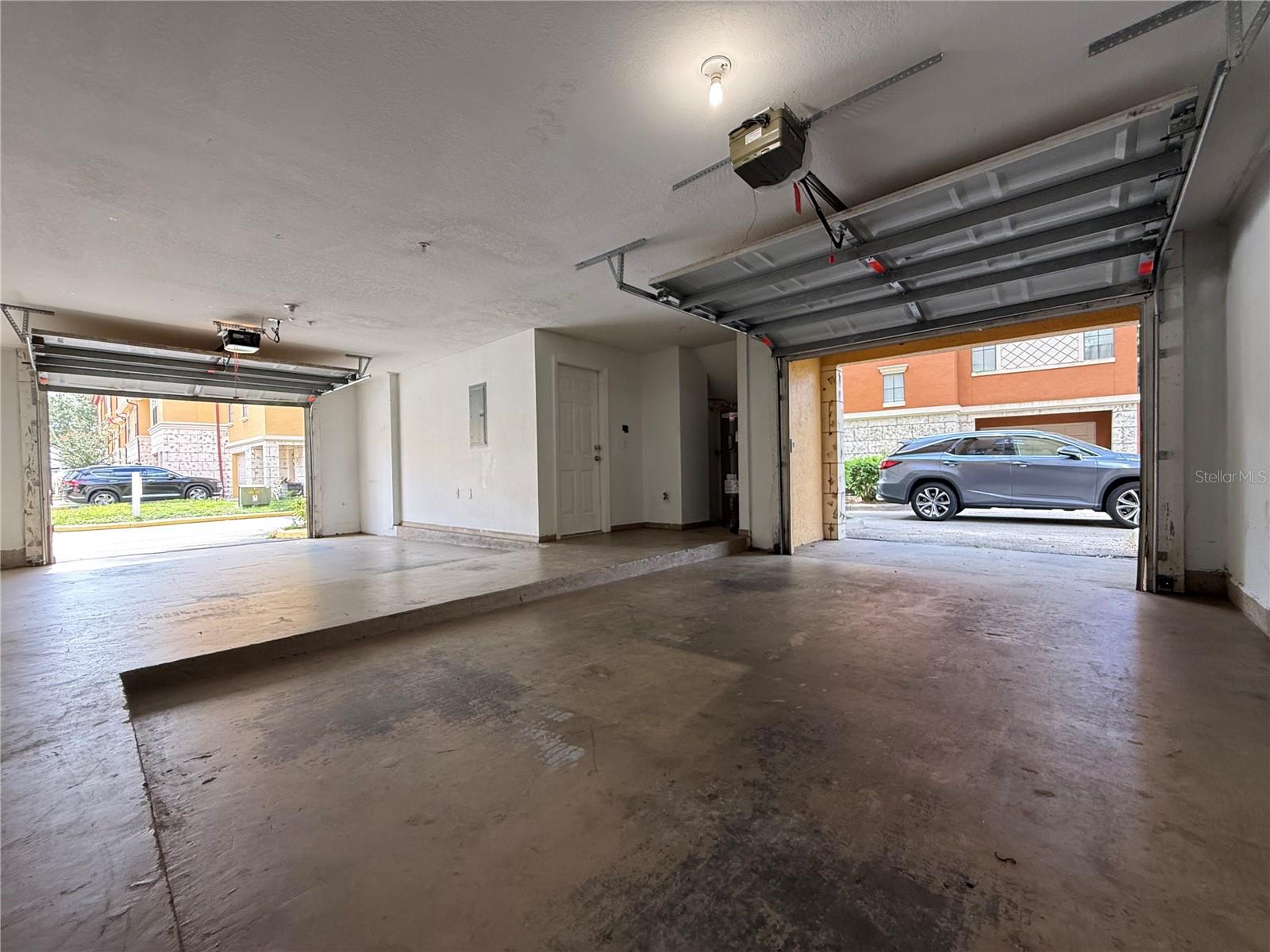 6121 Metrowest Blvd #101 Property Photo 22