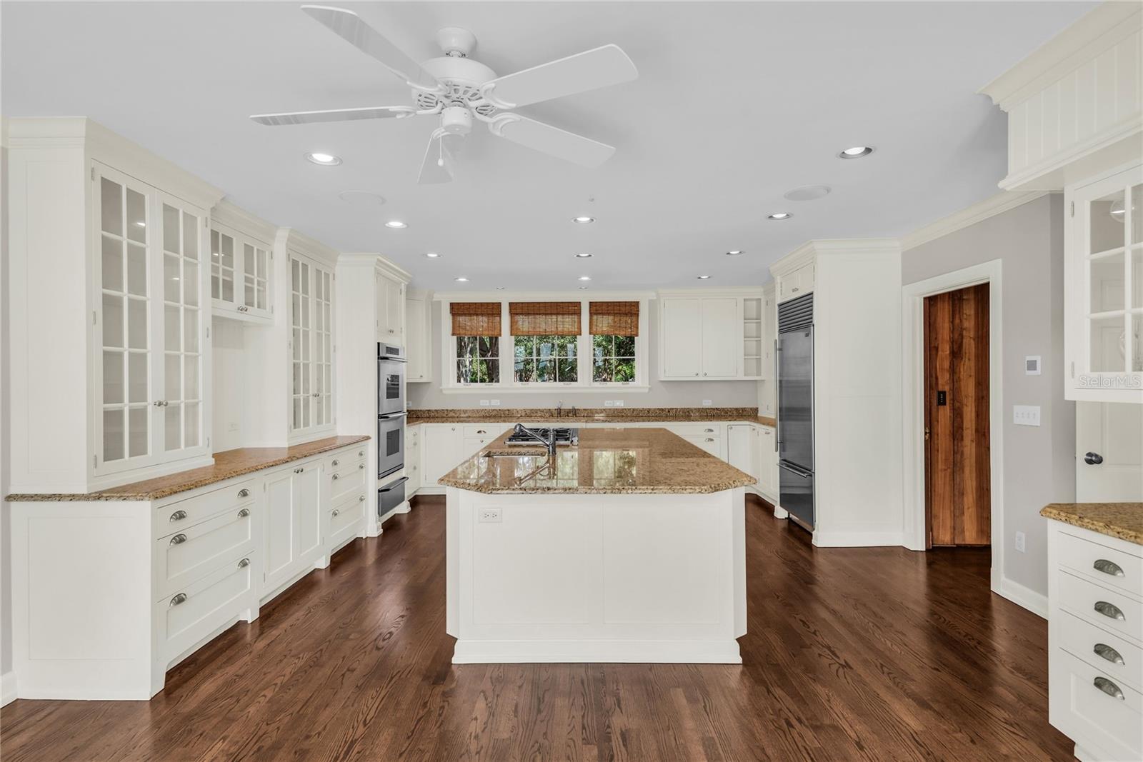 1530 Waterwitch Dr Property Photo 39