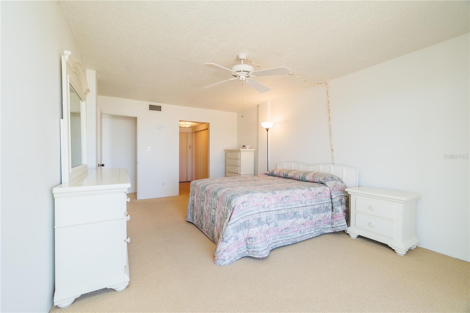 2100 N Atlantic Ave #201 Property Photo 27