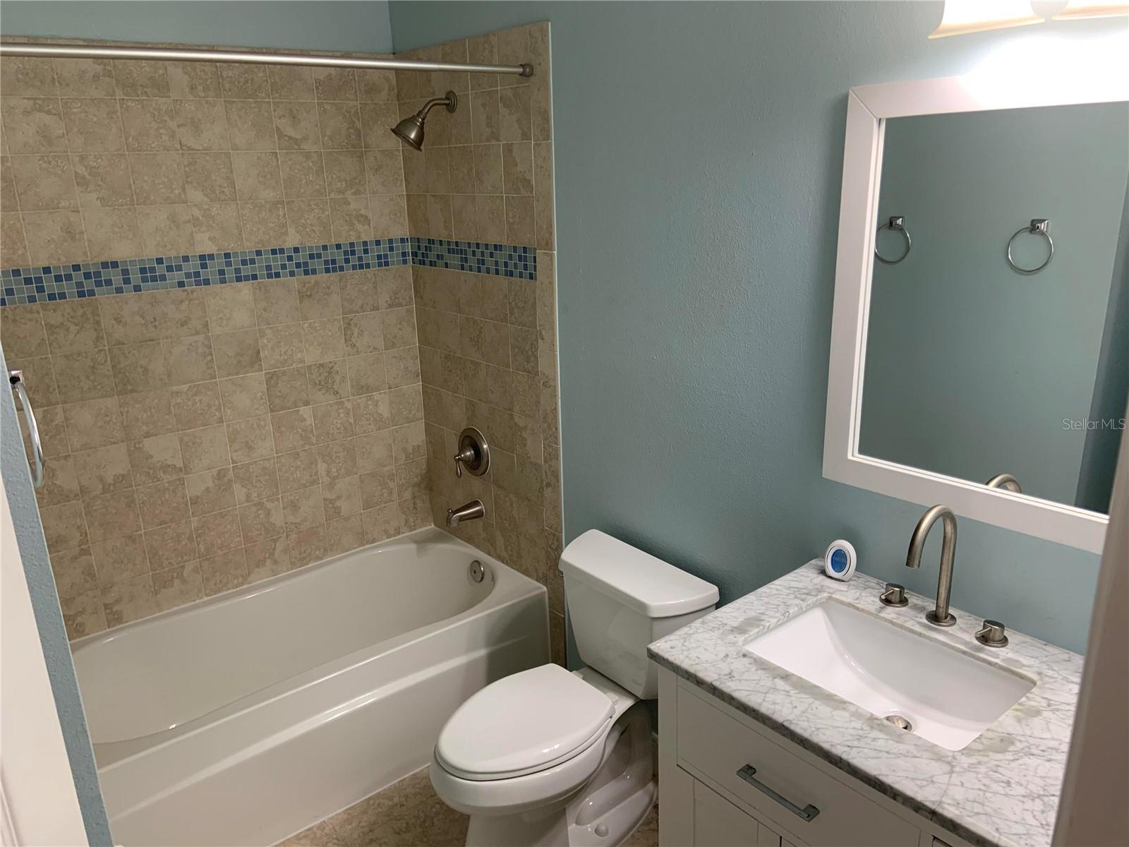 4527 Riverton Dr Property Photo 8