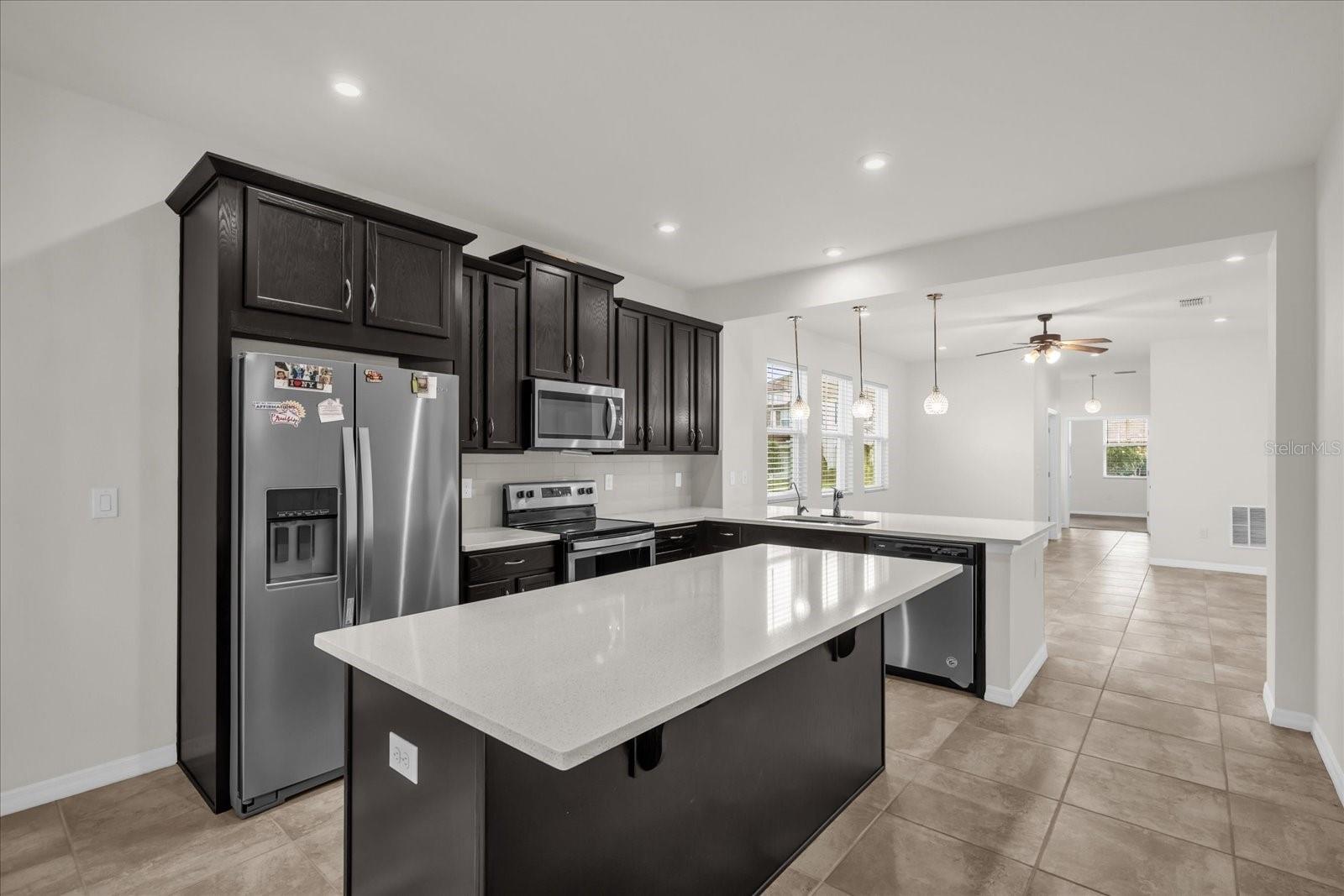 2444 Varenna Loop Property Photo 8