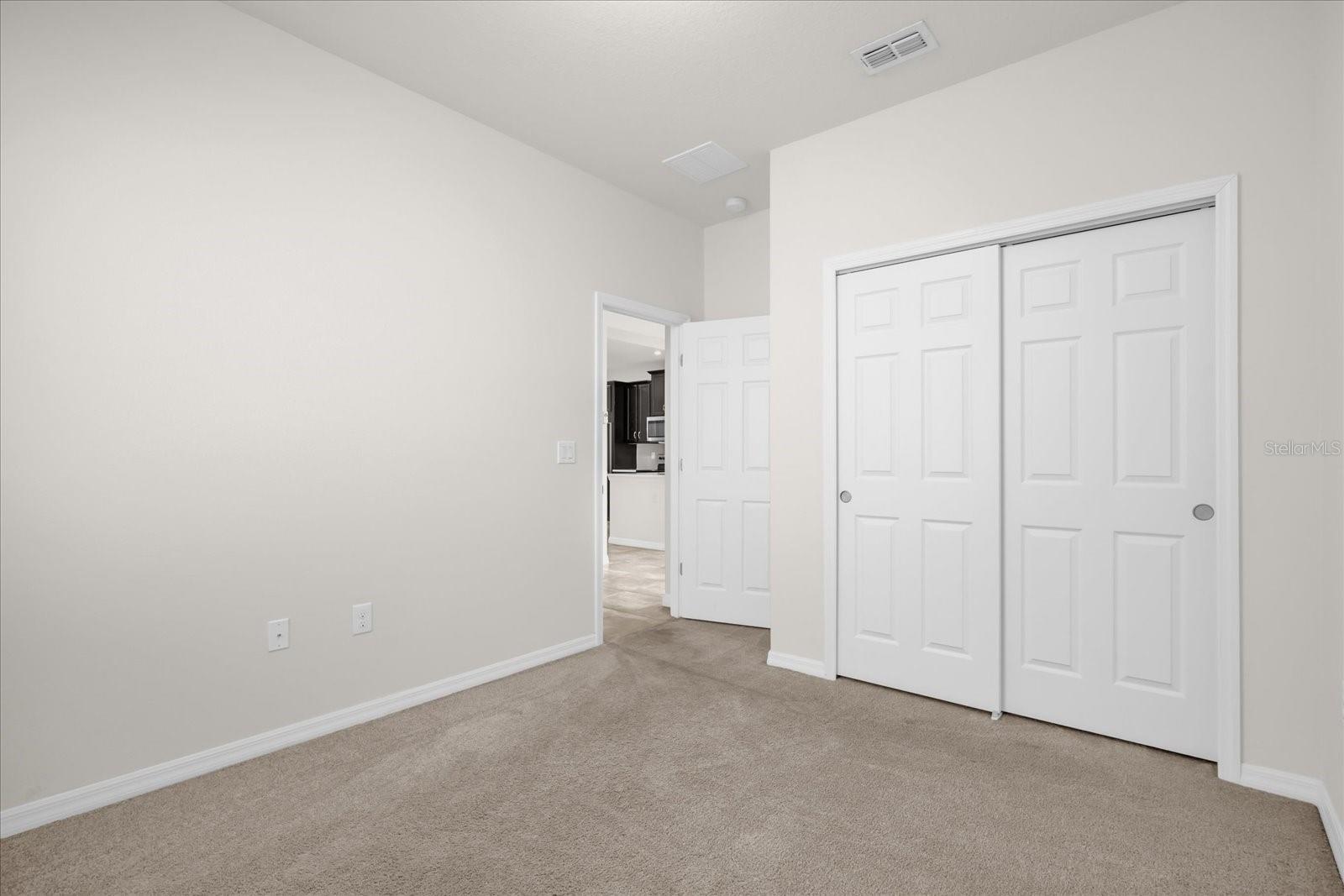 2444 Varenna Loop Property Photo 17