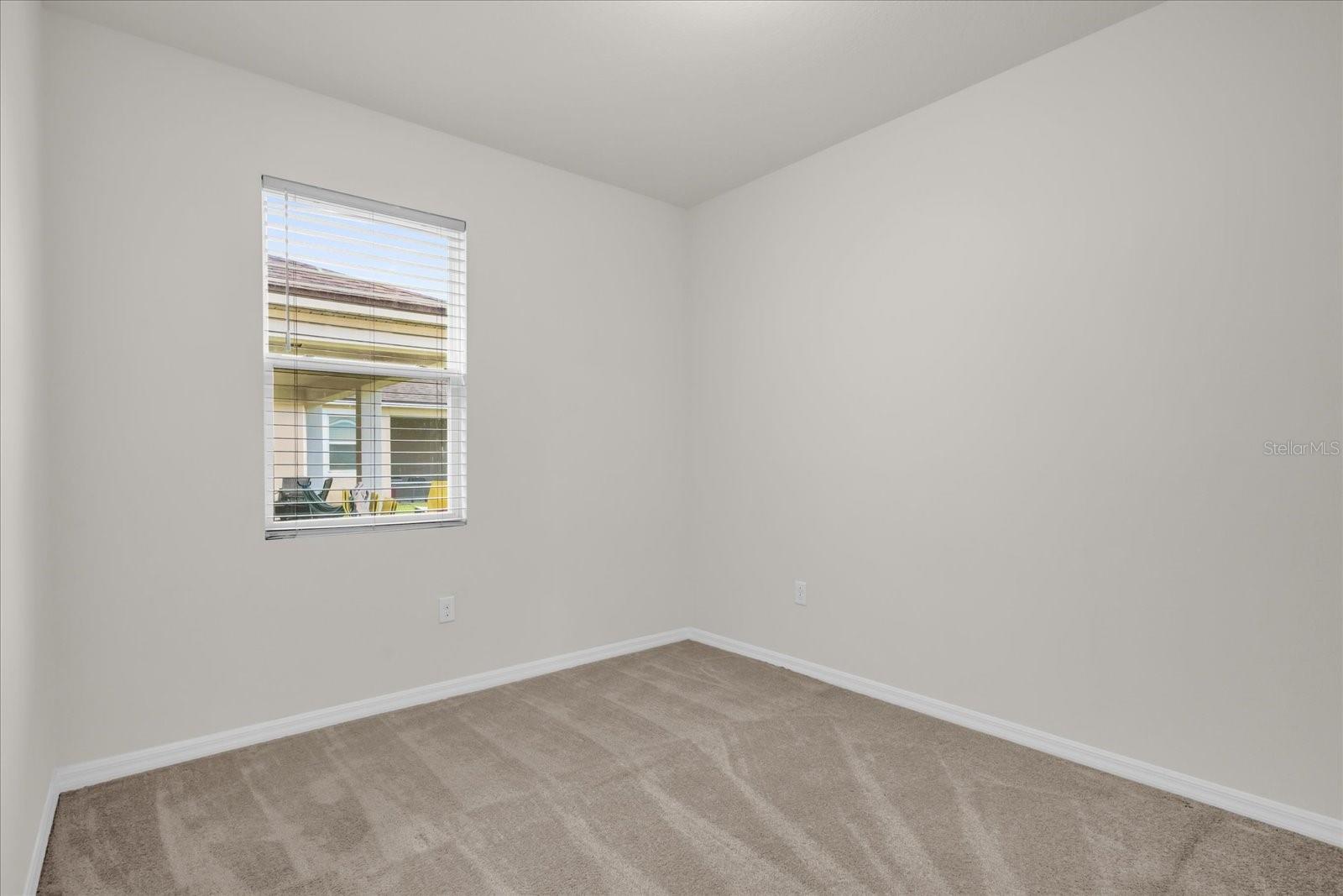 2444 Varenna Loop Property Photo 20