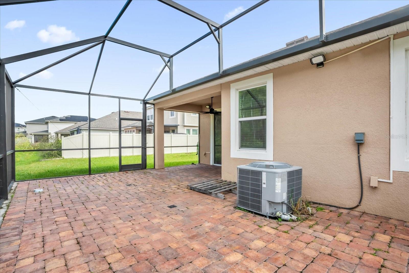 2444 Varenna Loop Property Photo 22