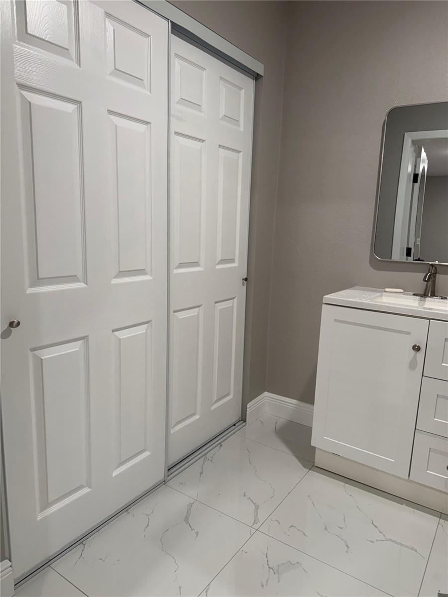 5950 High St Property Photo 8